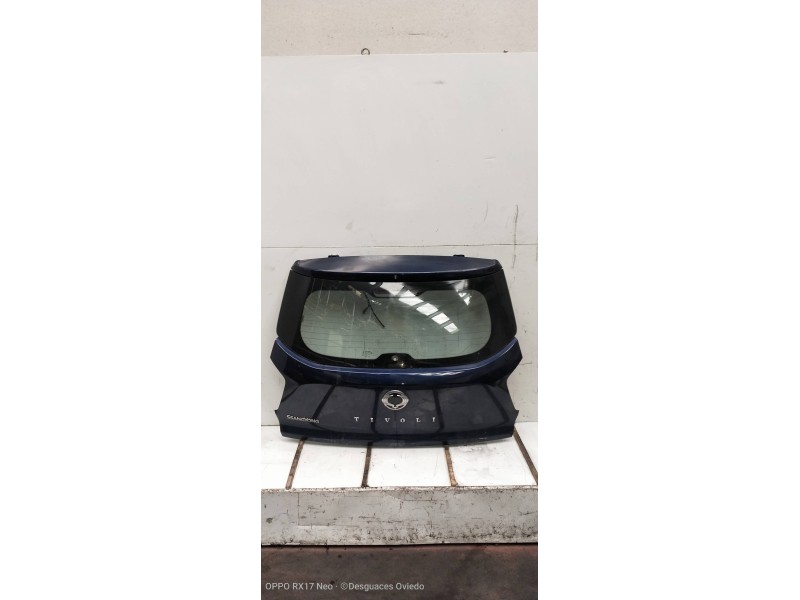 Recambio de porton trasero para ssangyong tivoli crystal 4x2 referencia OEM IAM   