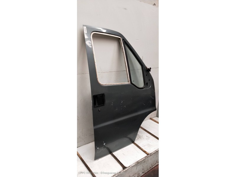 Recambio de puerta delantera derecha para peugeot boxer caja cerr. acristalado (rs2850)(230)(´02) 1000 referencia OEM IAM   