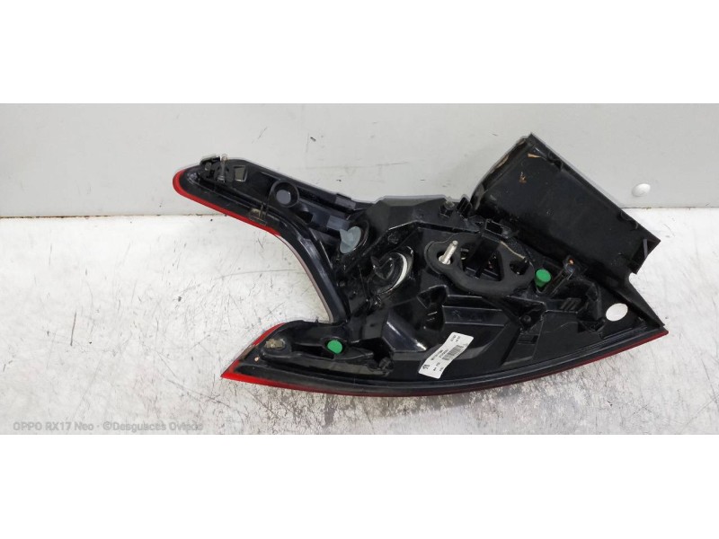 Recambio de piloto trasero derecho para peugeot 308 allure referencia OEM IAM 9677817580  