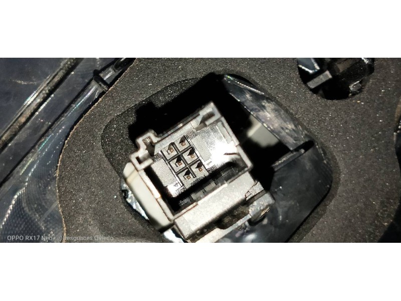 Recambio de piloto trasero derecho para peugeot 308 allure referencia OEM IAM 9677817580  