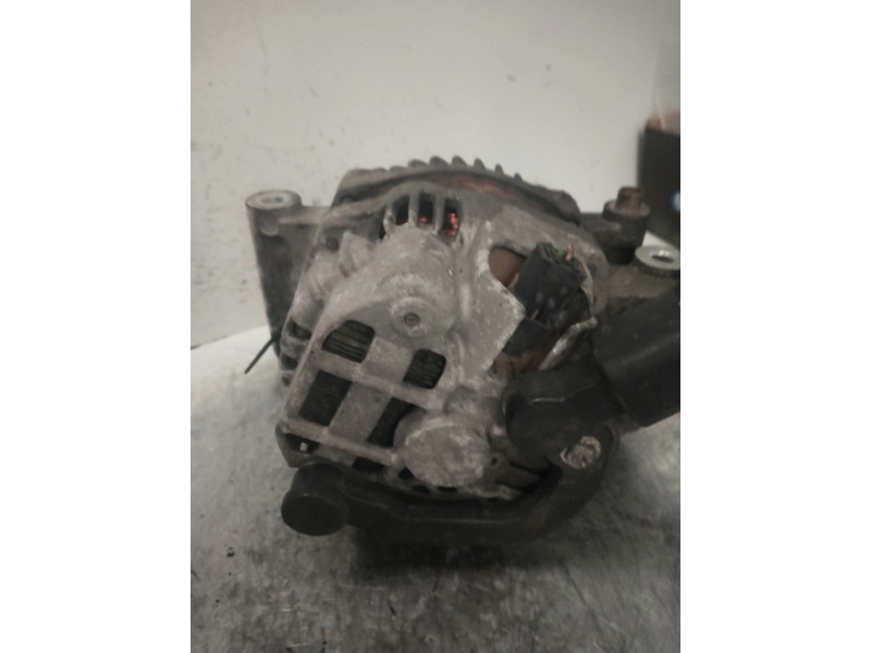 Recambio de alternador para peugeot 207 sport referencia OEM IAM V767695680  