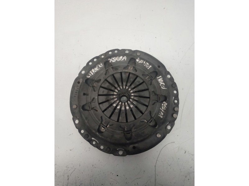 Recambio de kit embrague para citroen xsara berlina 2.0 hdi tonic (80kw) referencia OEM IAM   