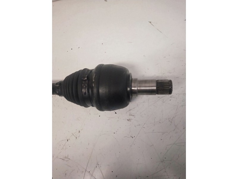 Recambio de transmision delantera izquierda para mercedes clase b (w246) b 180 cdi be (246.200) referencia OEM IAM A2463309400  