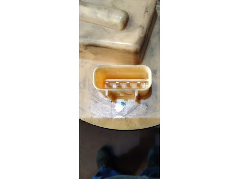 Recambio de bomba combustible para ford fiesta (ccn) trend referencia OEM IAM F1B19H307A  