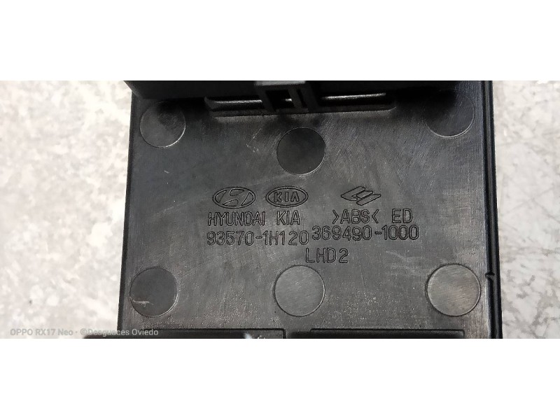 Recambio de mando elevalunas delantero izquierdo para kia cee´d active referencia OEM IAM 935701H120  