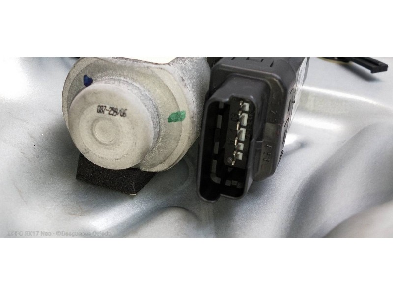 Recambio de elevalunas trasero derecho para kia cee´d active referencia OEM IAM 834801H020  