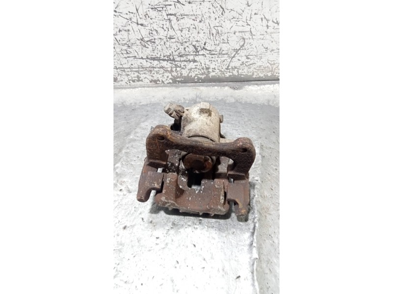 Recambio de pinza freno trasera izquierda para audi a6 avant (4b5) 2.5 v6 24v tdi referencia OEM IAM    Recambio de pinza freno trasera izquierda para audi a6 avant (4b5) 2.5 v6 24v tdi referencia OEM IAM