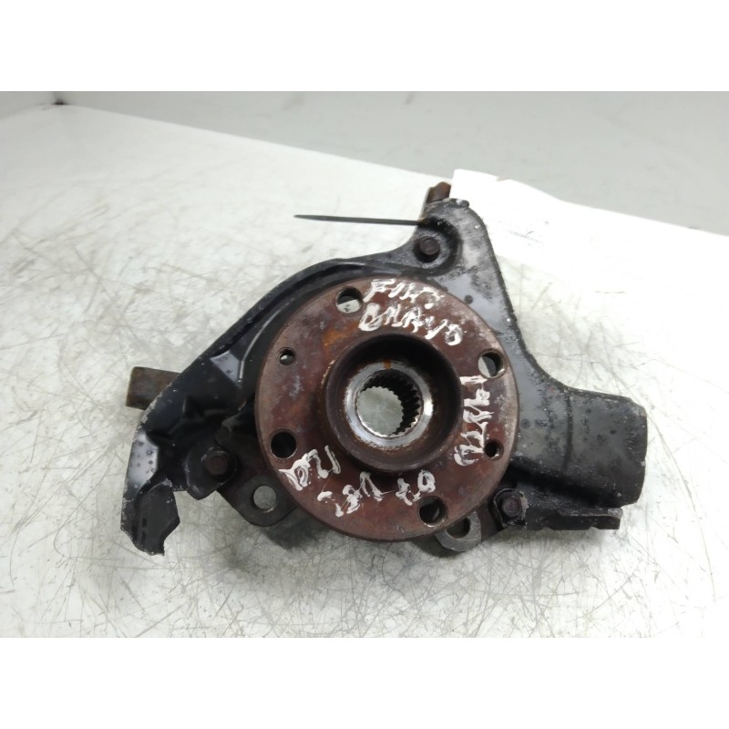 Recambio de mangueta delantera izquierda para fiat bravo (198) 1.9 8v dynamic multijet mit paket sport referencia OEM IAM   