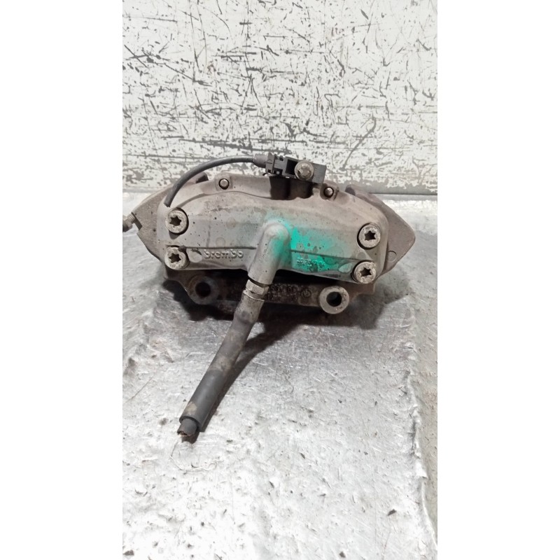 Recambio de pinza freno delantera derecha para mercedes clase cls (w219) 320 cdi (219.322) referencia OEM IAM 20825301  