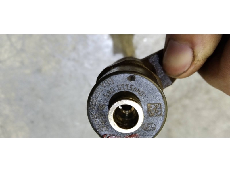 Recambio de inyector para fiat doblo cargo (223) 1.3 jtd referencia OEM IAM 0445110083  