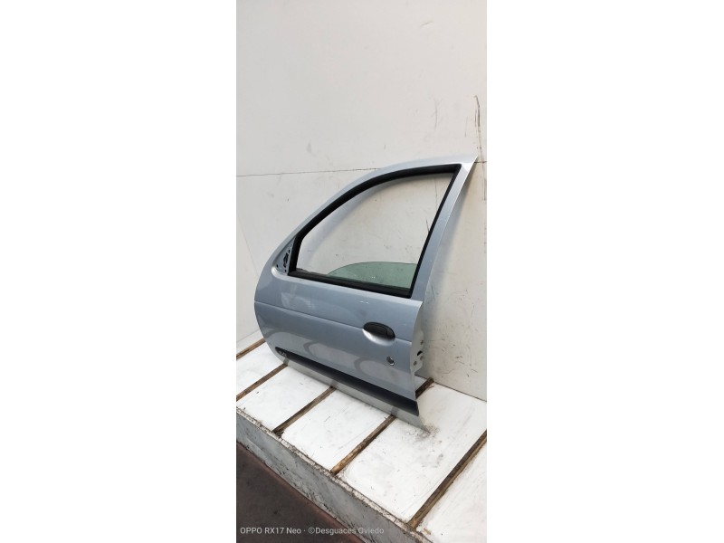 Recambio de puerta delantera izquierda para renault megane i fase 2 gandtour (ka..) 1.9 dti century referencia OEM IAM   