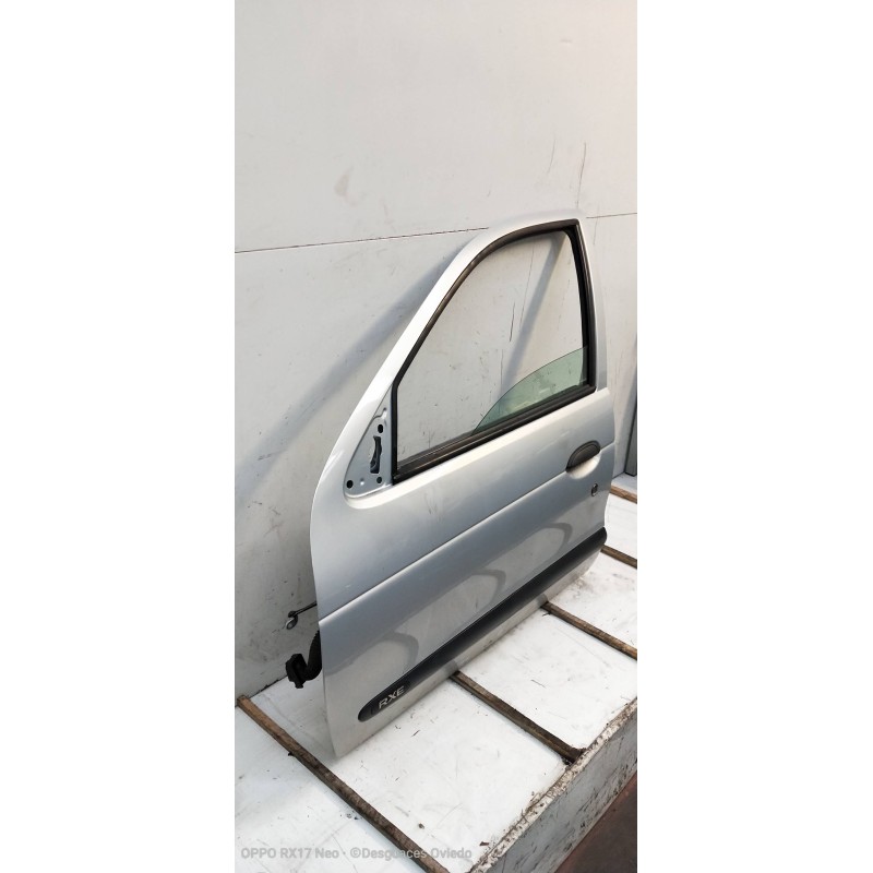 Recambio de puerta delantera izquierda para renault megane i fase 2 gandtour (ka..) 1.9 dti century referencia OEM IAM   