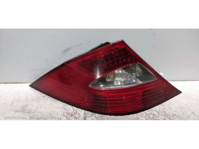 Recambio de piloto trasero izquierdo para mercedes clase cls (w219) 320 cdi (219.322) referencia OEM IAM A2198200164  