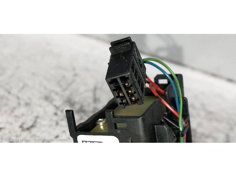 Recambio de mando limpia para mercedes clase cls (w219) 320 cdi (219.322) referencia OEM IAM A1715402245  