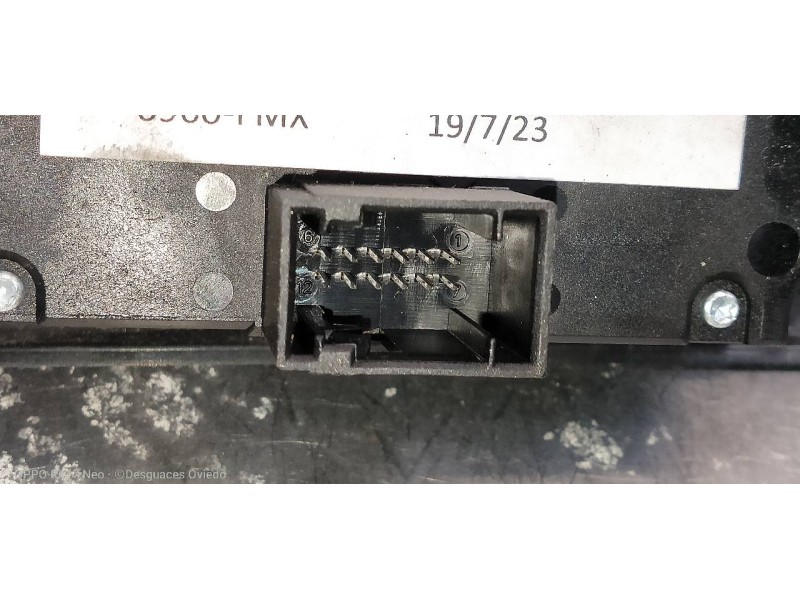 Recambio de mando luces para bmw serie 5 berlina (e60) 520d referencia OEM IAM 6988566 913472501 