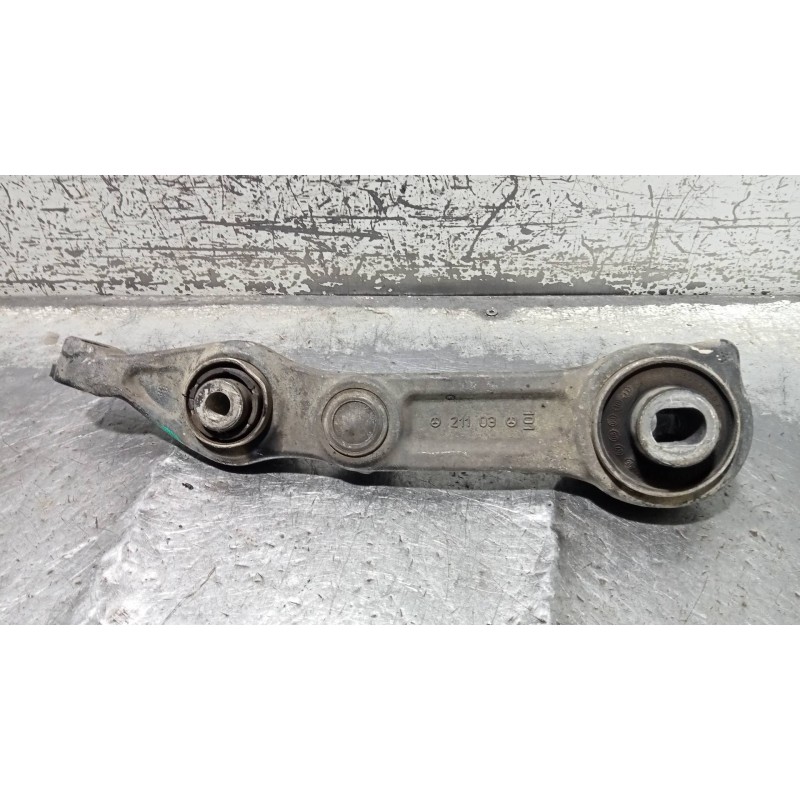 Recambio de brazo suspension superior delantero izquierdo para mercedes clase cls (w219) 320 cdi (219.322) referencia OEM IAM   