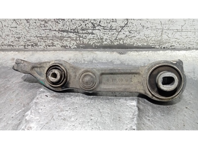 Recambio de brazo suspension superior delantero izquierdo para mercedes clase cls (w219) 320 cdi (219.322) referencia OEM IAM   