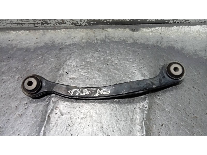 Recambio de brazo suspension superior trasero derecho para mercedes clase cls (w219) 320 cdi (219.322) referencia OEM IAM A23035
