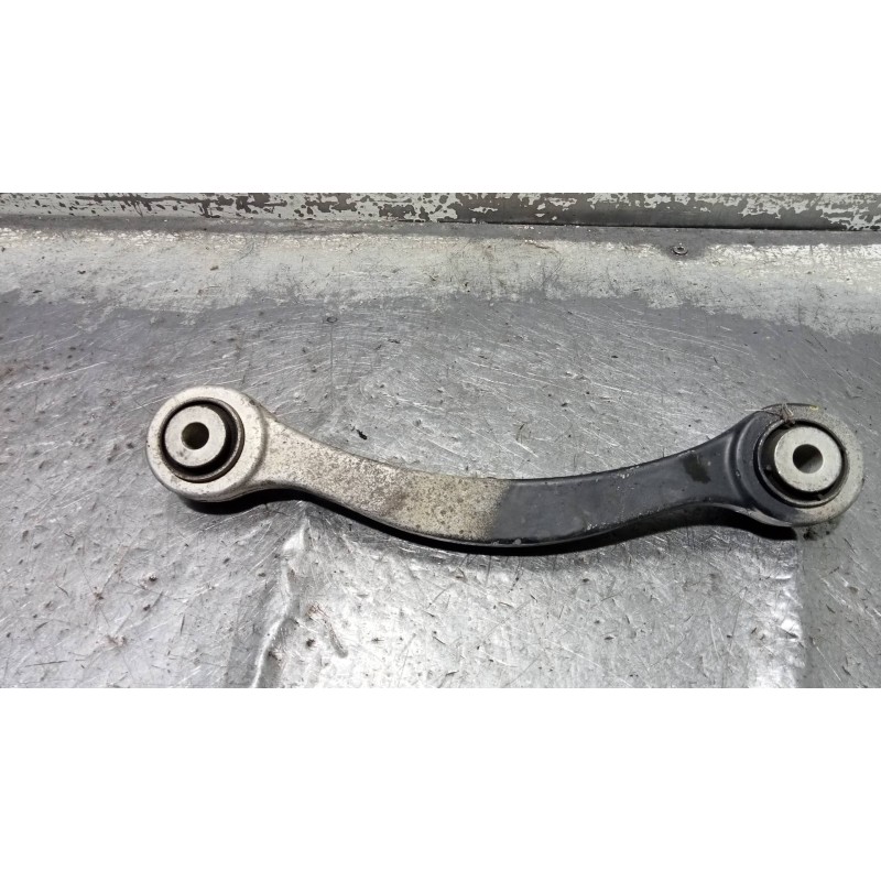 Recambio de brazo suspension superior trasero derecho para mercedes clase cls (w219) 320 cdi (219.322) referencia OEM IAM R23035