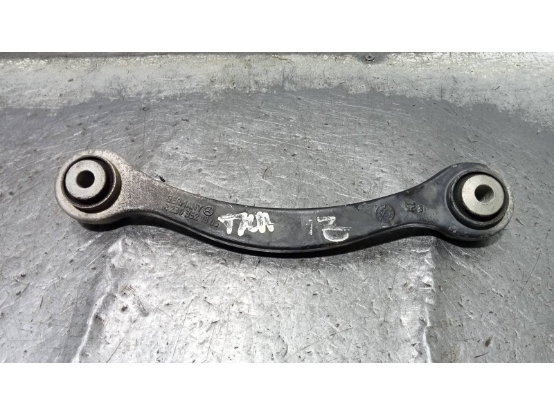 Recambio de brazo suspension superior trasero izquierdo para mercedes clase cls (w219) 320 cdi (219.322) referencia OEM IAM R230