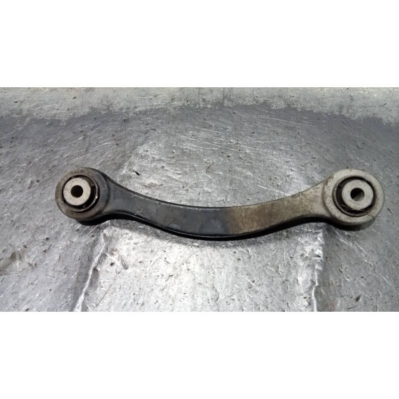 Recambio de brazo suspension superior trasero izquierdo para mercedes clase cls (w219) 320 cdi (219.322) referencia OEM IAM R230