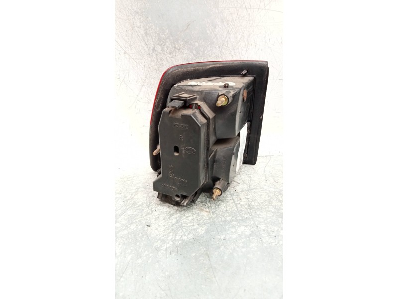 Recambio de piloto trasero derecho para seat toledo (1l) 1.9 tdi referencia OEM IAM 1L0945096F  