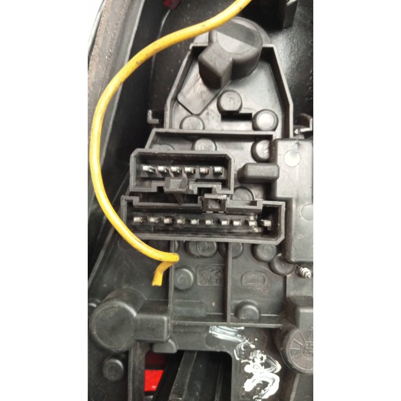 Recambio de piloto trasero derecho para peugeot 306 berlina 3/4/5 puertas (s2) xs referencia OEM IAM   