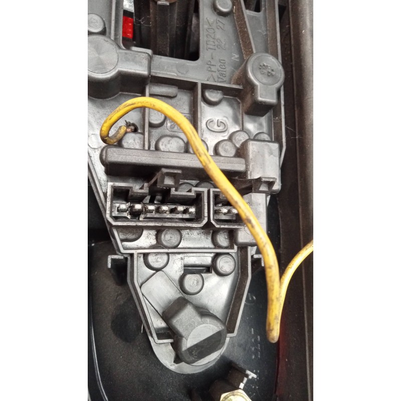 Recambio de piloto trasero izquierdo para peugeot 306 berlina 3/4/5 puertas (s2) xs referencia OEM IAM   