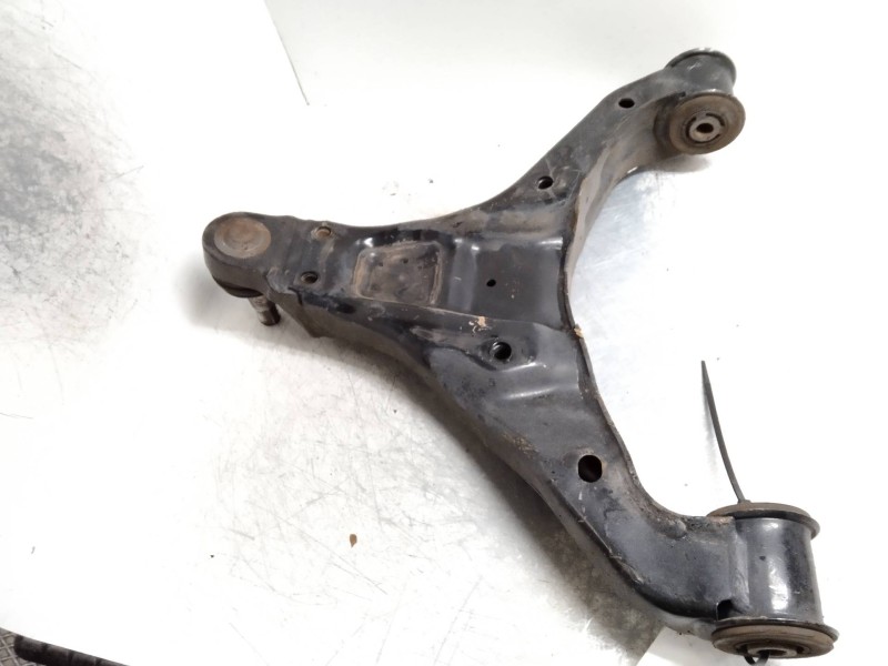 Recambio de brazo suspension inferior delantero derecho para mercedes sprinterii caja cerrada (desde 01.06) 210/213/216 cdi (906
