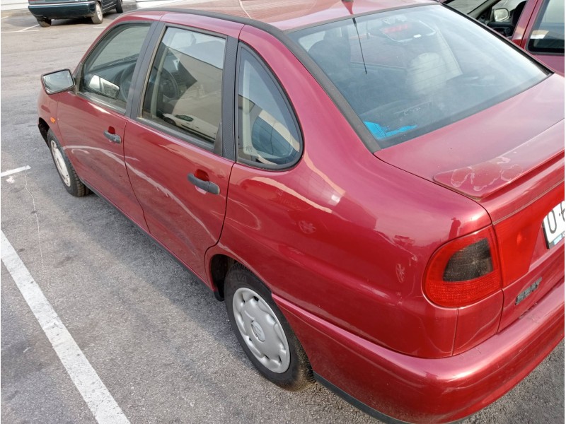seat cordoba berlina (6k2) del año 1997