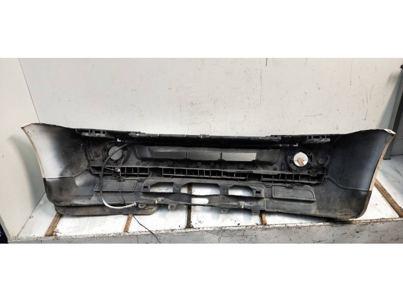 Recambio de paragolpes delantero para land rover range rover sport v6 td hse referencia OEM IAM   