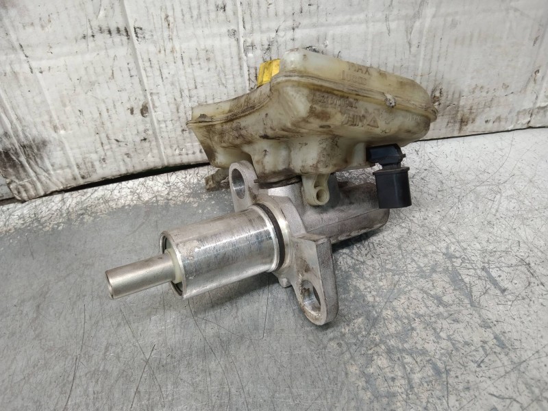 Recambio de bomba freno para volkswagen passat berlina (3b3) v6 tdi executive referencia OEM IAM 8E0611301E 320670094 