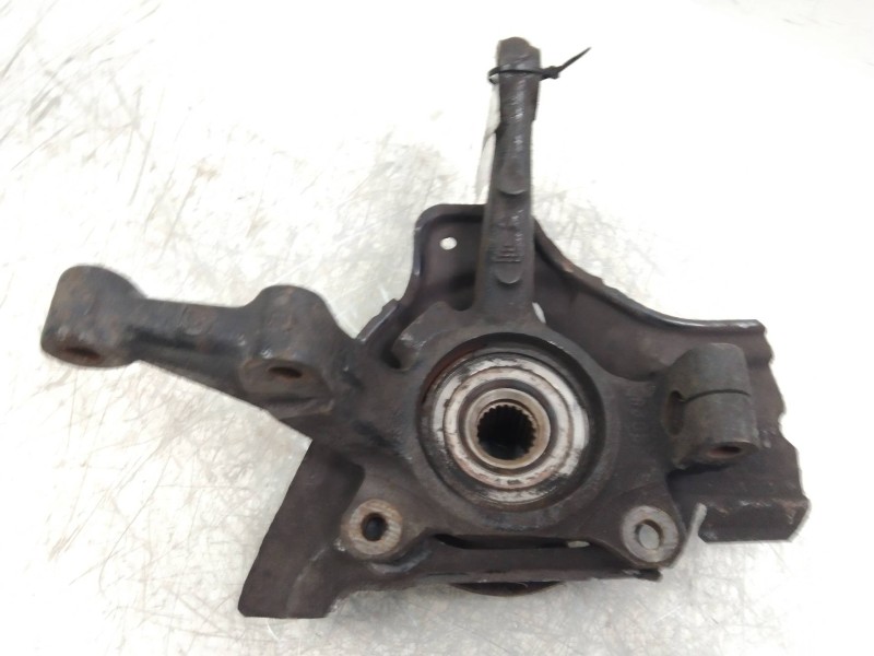 Recambio de mangueta delantera derecha para fiat bravo (182) 16v 80 sx referencia OEM IAM   