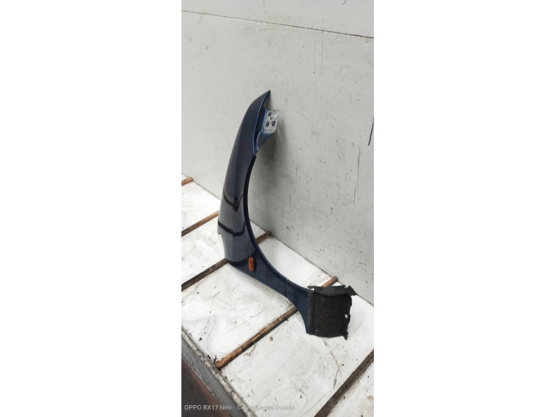 Recambio de aleta delantera derecha para renault twingo (co6) 1.2 privilege (c068/6c/6d) referencia OEM IAM   