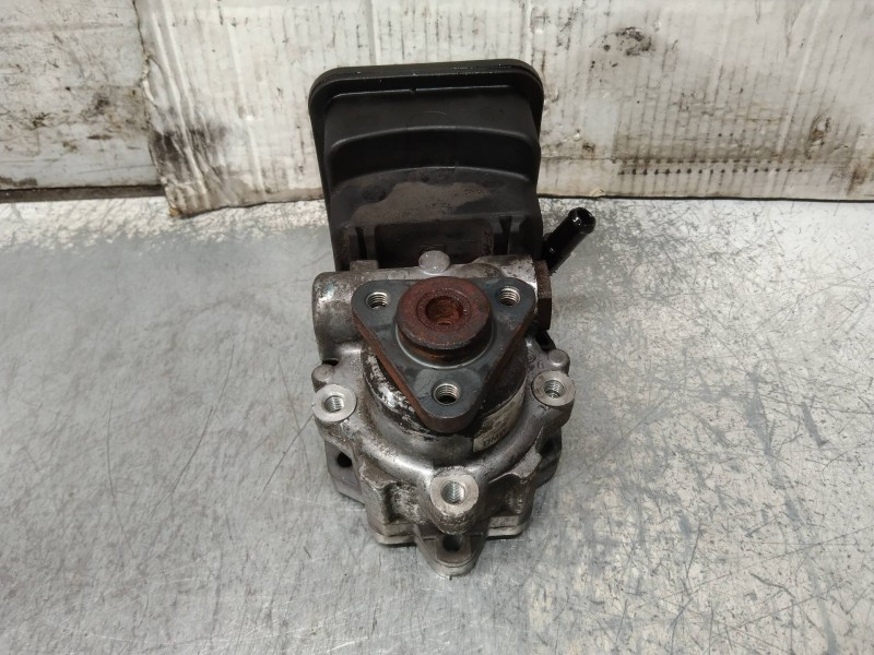 Recambio de bomba direccion para bmw serie 5 berlina (e60) 520d referencia OEM IAM   