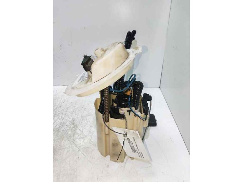 Recambio de bomba combustible para mercedes clase c (w204) berlina c 220 cdi blueefficiency (204.002) referencia OEM IAM 1582881