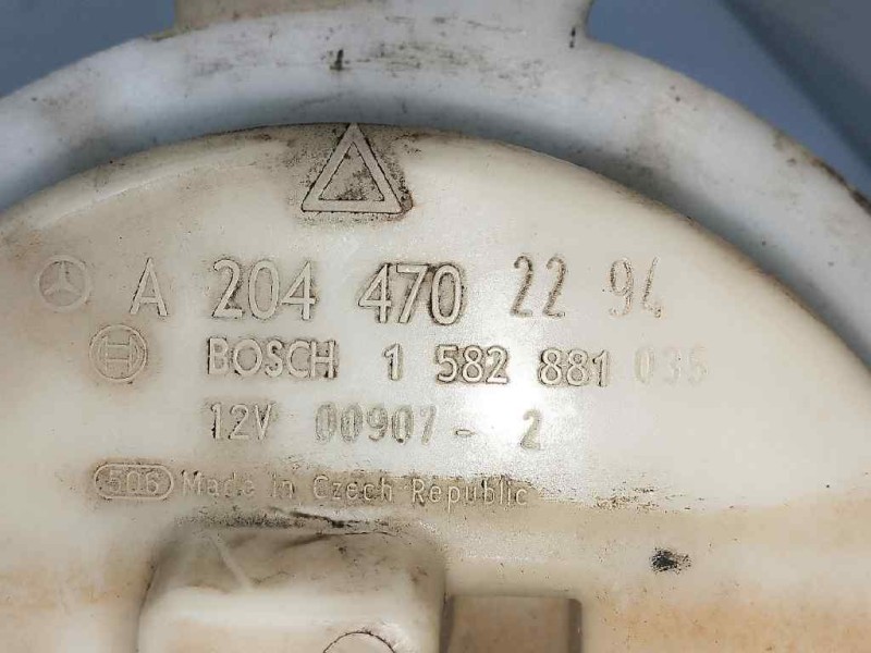 Recambio de bomba combustible para mercedes clase c (w204) berlina c 220 cdi blueefficiency (204.002) referencia OEM IAM 1582881