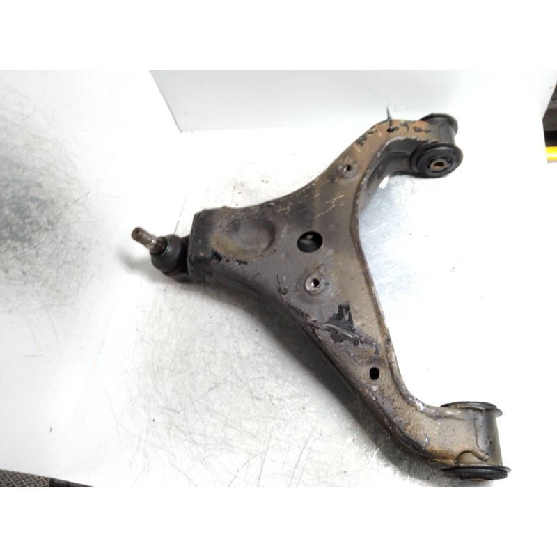 Recambio de brazo suspension inferior delantero izquierdo para mercedes sprinterii caja cerrada (desde 01.06) 309/311/313/315  c