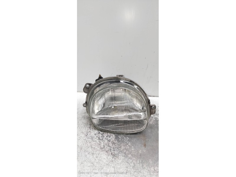 Recambio de faro derecho para renault twingo (co6) 1.2 privilege (c068/6c/6d) referencia OEM IAM   