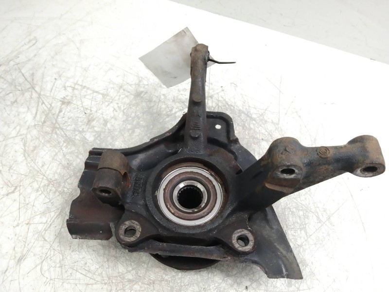 Recambio de mangueta delantera izquierda para fiat brava (182) 1.2 16v cat referencia OEM IAM   