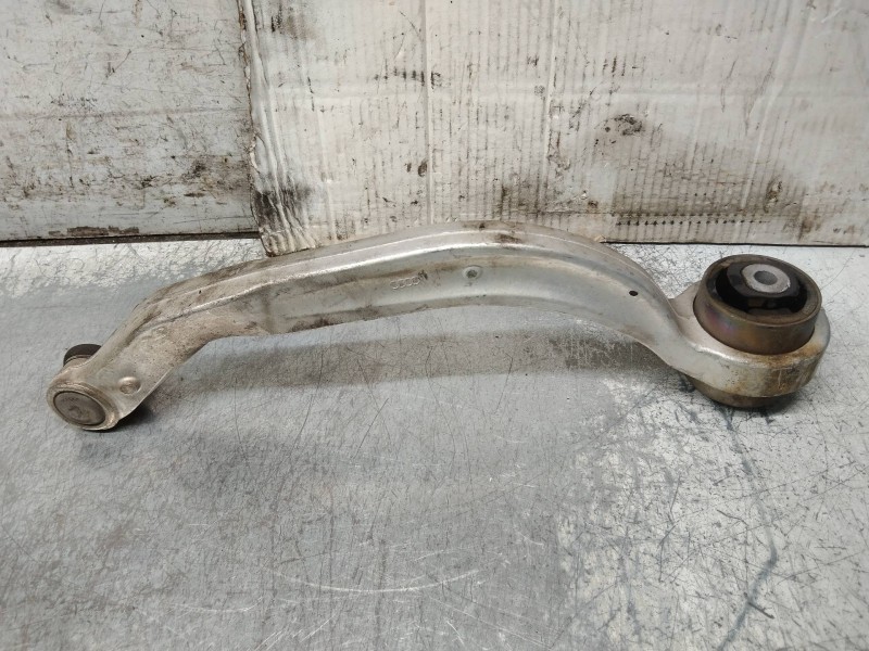 Recambio de brazo suspension inferior delantero derecho para volkswagen passat berlina (3b3) v6 tdi executive referencia OEM IAM