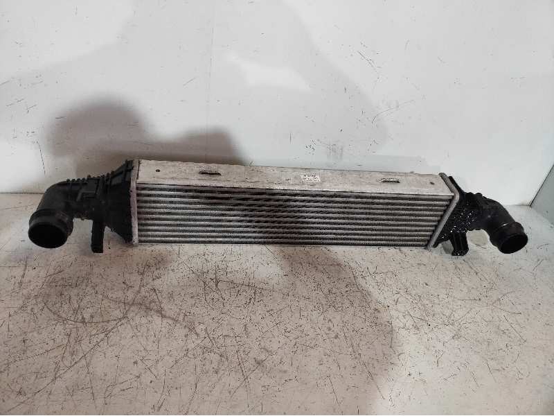 Recambio de intercooler para mercedes clase c (w204) berlina c 220 cdi blueefficiency (204.002) referencia OEM IAM 2045000200  