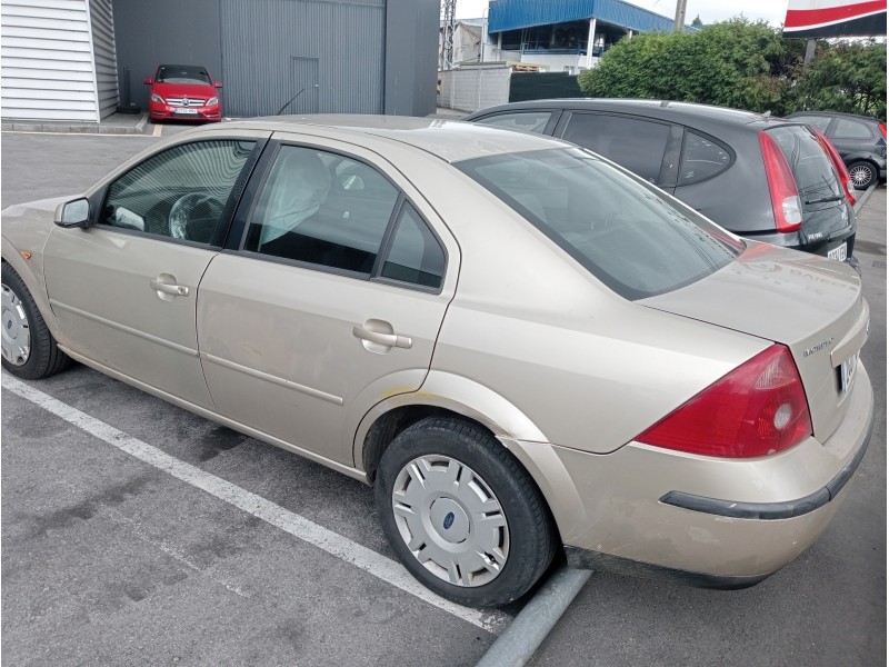 ford mondeo berlina (ge) del año 2001