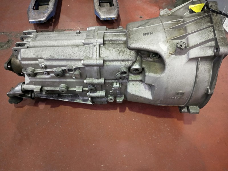 Recambio de caja cambios para bmw serie 1 berlina (e81/e87) 118d referencia OEM IAM BEO 0102850 