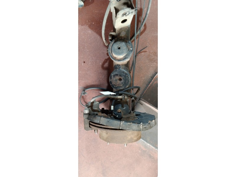 Recambio de puente trasero para kia sorento 2.5 crdi ex referencia OEM IAM  DISCO/ABS 