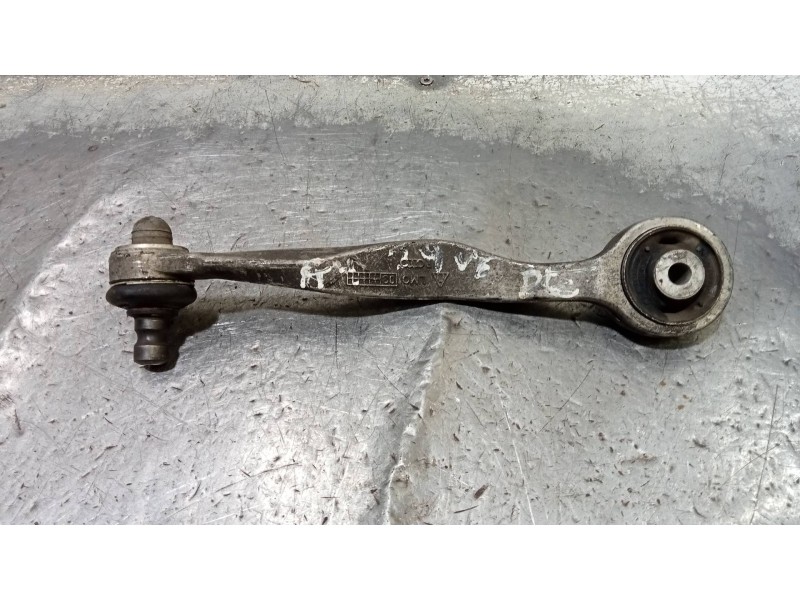 Recambio de brazo suspension superior delantero derecho para audi a4 berlina (b5) 2.4 referencia OEM IAM   