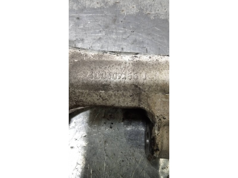 Recambio de brazo suspension inferior delantero derecho para audi a4 berlina (b5) 2.4 referencia OEM IAM 4D0407155J  