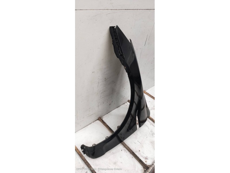 Recambio de aleta delantera izquierda para hyundai accent (mc) gl crdi referencia OEM IAM   