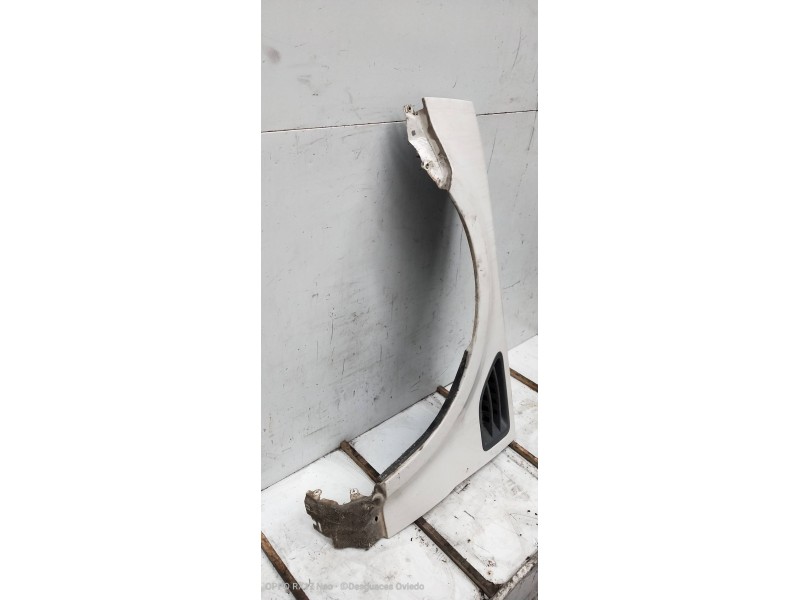 Recambio de aleta delantera izquierda para land rover range rover sport v6 td hse referencia OEM IAM   