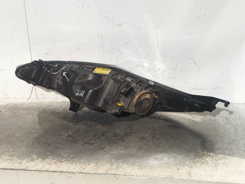 Recambio de faro derecho para ford fiesta (cb1) titanium referencia OEM IAM 1EJ24704502 8A6113W029AJ 